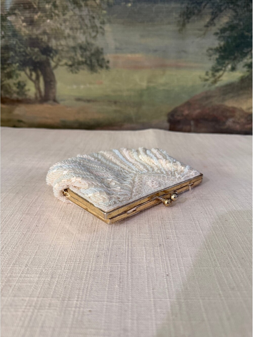 Vintage White Beaded Shell Clutch Purse